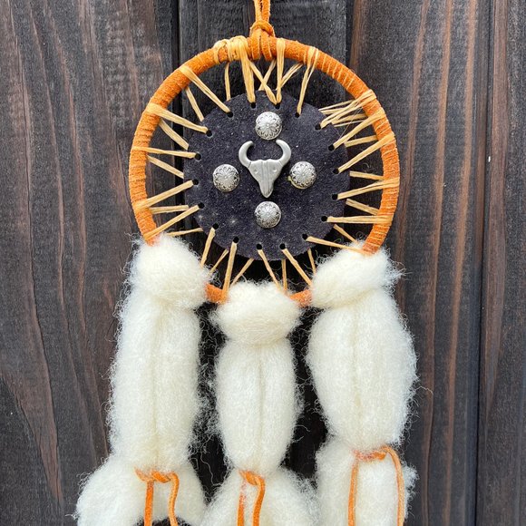 Other - Vintage 13 Inch Dream Catcher Wool Feathers Beaded Longhorn Steer Wall Decor